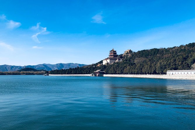 3-Day Private Tour of Incredible Beijing Highlights - Day 2: Mutianyu Great Wall (cable car) and the Ming Tombs complex