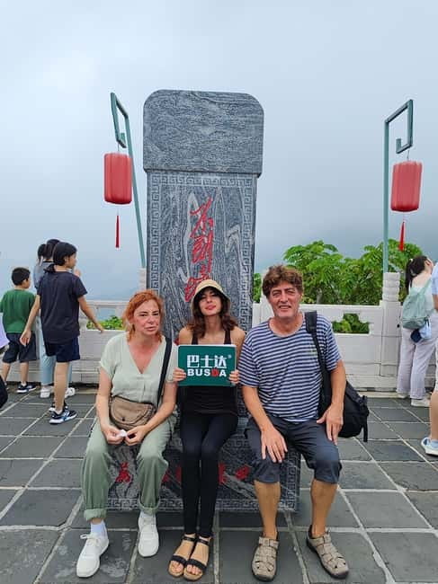 Afternoon Bus Transfer to Mutianyu Great Wall + Entry Ticket - Guide Quality: English Support and Names You Might See