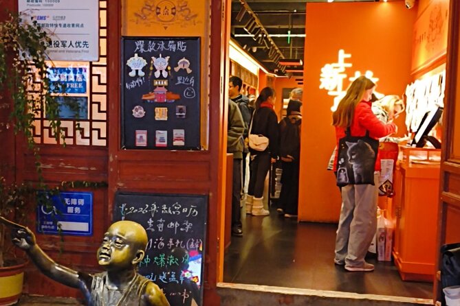 Beijing City Walk: Explore Hutongs Life and Old Beijing - Stop 1: Qianmen Walking Street, Dashilan, and Sanlihe Hutong (the “old Beijing” starter pack)