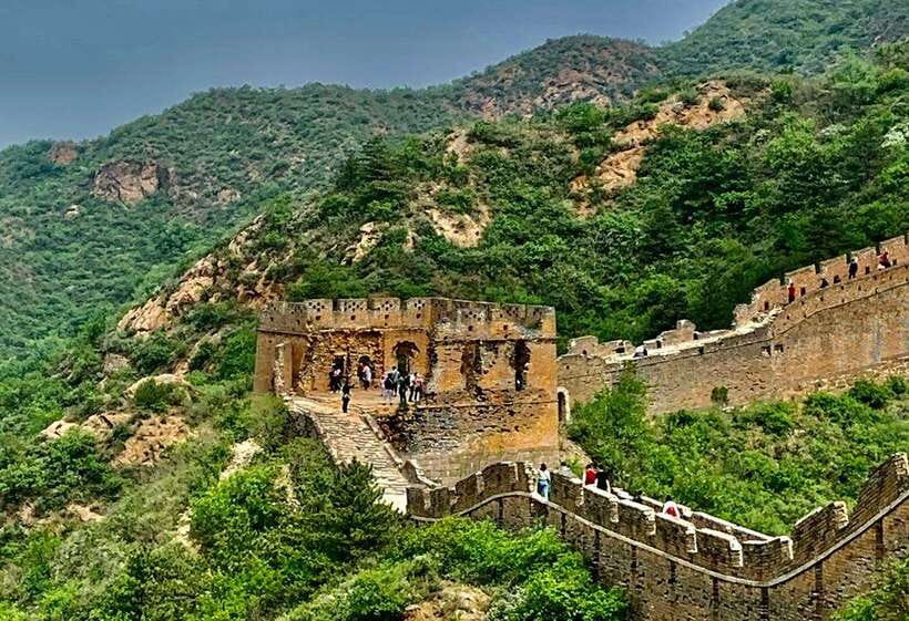 Beijing: Great Wall Layover Tour with a Native - Airport pickup at PEK: getting started without chaos