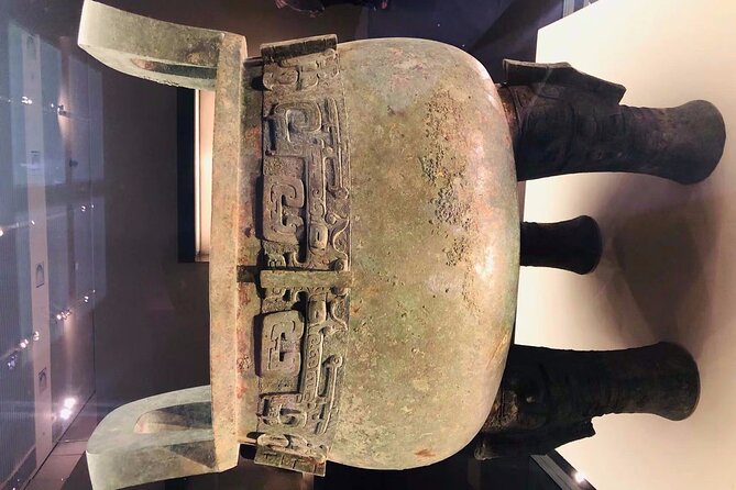 Beijing Half Day: National Museum of China In-depth Tour with Subway Transfer - Stop 2: Ancient Buddha Statue room (1 hour for art, style, and time)
