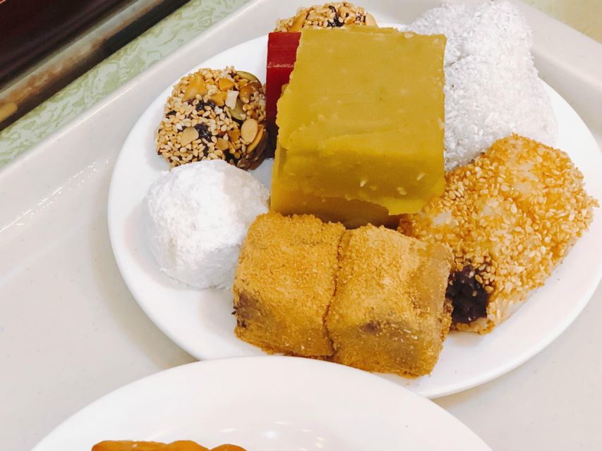 Beijing: Hutong Culinary Walking Tour with 15+ Tastings - Price and Value: Is $76 Fair for 15+ Tastings?