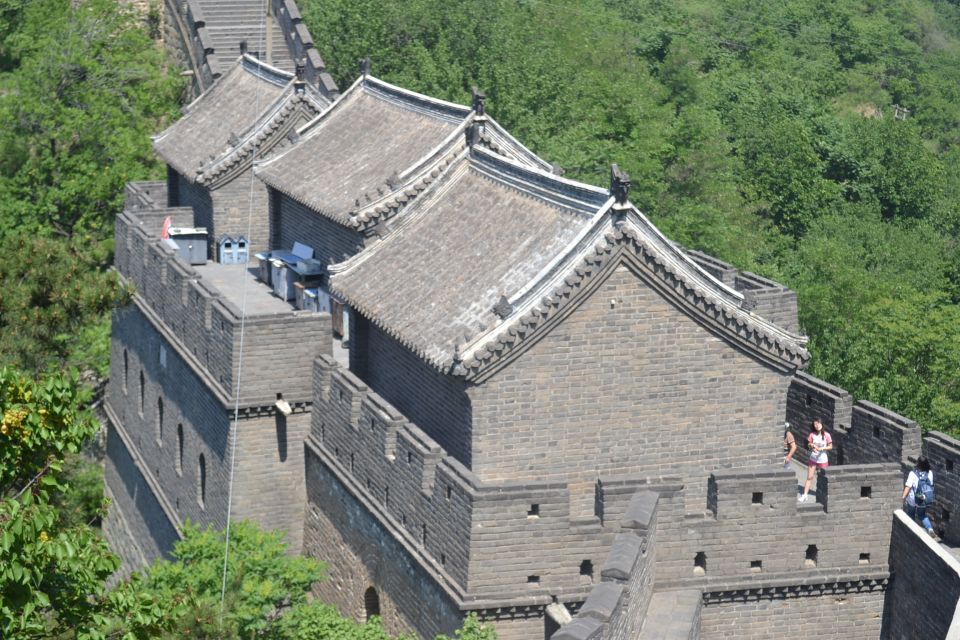 Beijing: Mutianyu Great Wall and Ming Tombs Private Tour - Who should book this private Mutianyu and Ming Tombs day