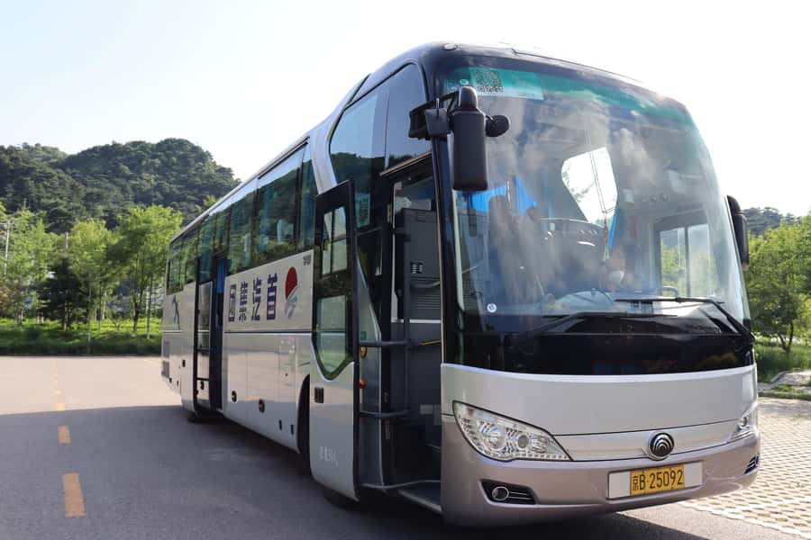 Beijing: Mutianyu Great Wall & Summer Palace Day Tour - Mutianyu Wall strategy: 4 hours, plus a real choice
