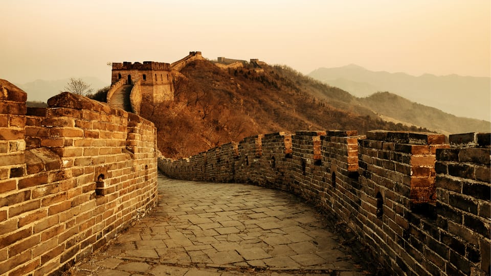 Beijing: Mutianyu Great Wall Tours–Tickets&Day/Night Options - Day vs night on the Wall: photos, crowds, and the vibe shift