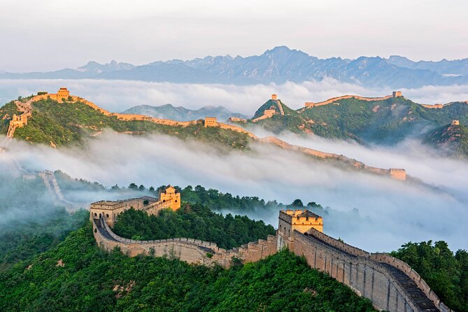 Beijing Private Transfer to Jinshanling or Simatai Great Wall - Why a private transfer feels easier than public transport