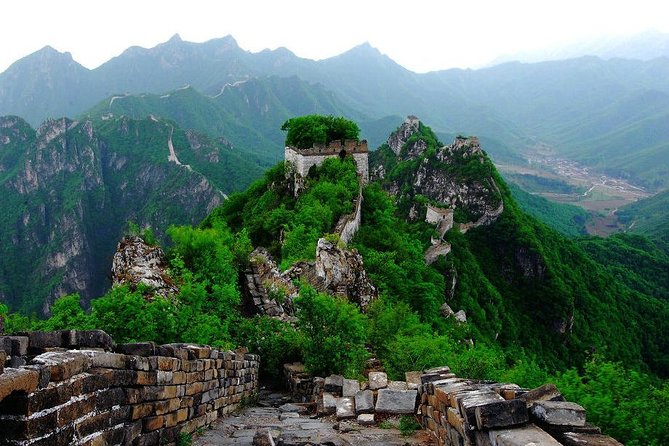 Beijing Private Transfer to Jinshanling or Simatai Great Wall - Jinshanling vs Simatai: choose your vibe and your walking style