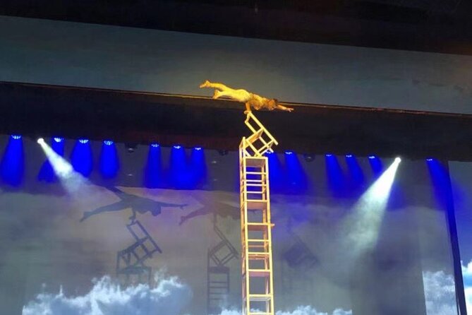 Beijing Red Theater Acrobatic Show with Private Transfer Service - Middle Section Seats vs VIP Upgrade: What You Can Control