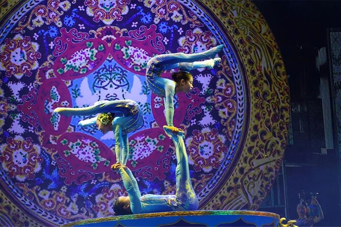 Beijing Red Theatre Acrobatic Show Tickets Official - What happens during the 60-minute performance