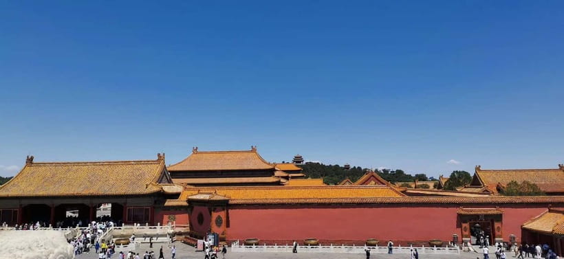 Beijing: The Forbidden City or Tiananmen Square Entry Ticket - Guided vs self-guided: choose the right kind of help
