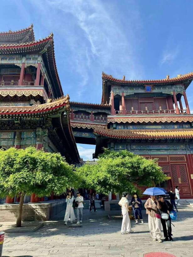 Beijing: Yonghe Lama Temple Entry Ticket - Yonghe Lamasery entry: what you’re really buying