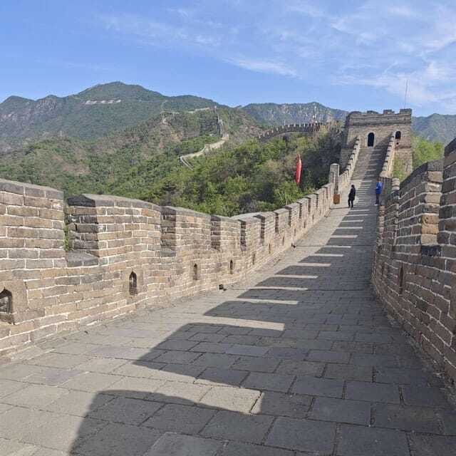 Beijing:Mutianyu Great Wall Private Trip with English Driver - Inside the Mutianyu visit: how to spend your ~3 hours