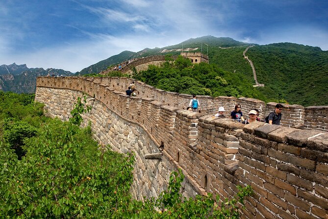 BusDa-Forbidden City&Mutianyu Great Wall Small Group Day Tour - Getting there: transport, pickup options, and pacing control