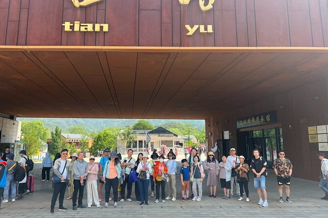 BusDa-Mutianyu Great Wall & Summer Palace Full-Day Group Tour - Key points before you go
