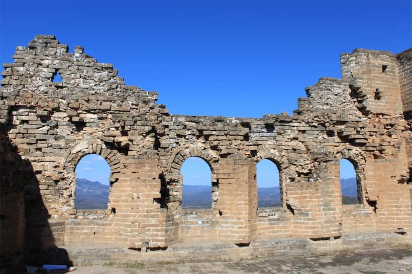 From Beijing: Small Group Hike at Jinshanling Great Wall - Lunch at a local farmer’s restaurant: what to expect after the climb