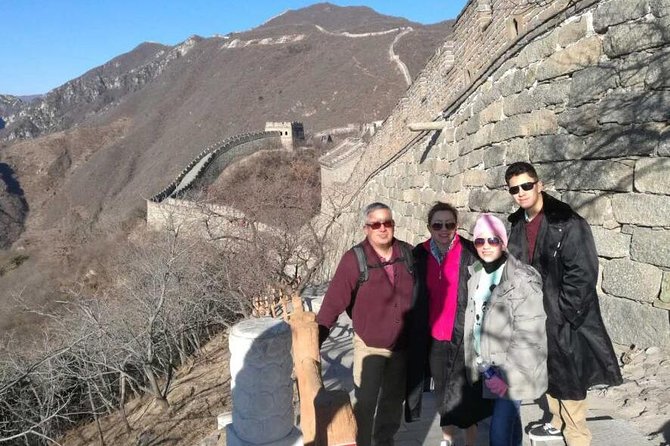 Great Wall & Forbidden City Layover Small Group Tour (9AM-5PM) - Getting off the plane: the Terminal 3 Starbucks meeting point