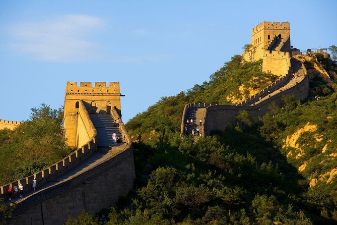 Great Wall of China at Badaling and Ming Tombs Day Tour from Beijing - Changling Ming Tombs: What You See in a Short, High-Impact Hour
