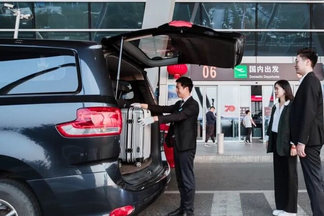 Private Arrival Transfer from Beijing Airport to Hotel - How the driver setup works (and why it feels calmer)