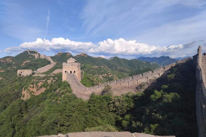 Private Jinshanling Great Wall Hiking Tour - Jinshanling’s Unrestored Feel: Why This Hike Feels More Real