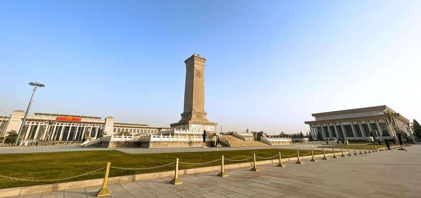 Tian’anmenSquare or Forbidden City Online Ticket Booking - Language, Hosts, and What the Explanations Are Like